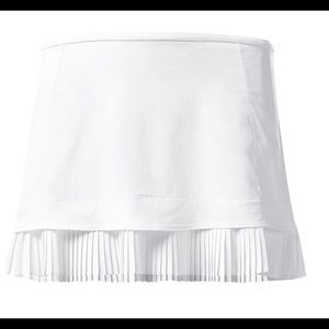 NWT Lululemon City Sky Run By Skirt
White size 10